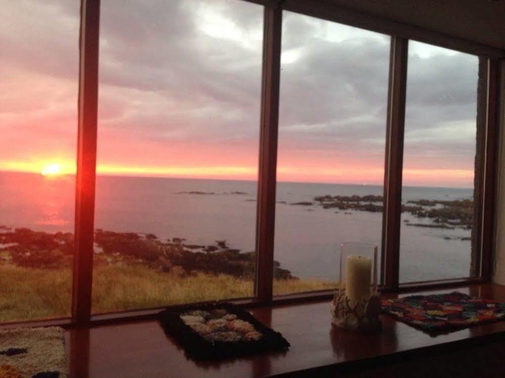 Pew With A View - Seafront Cottages Rosehearty Exteriör bild