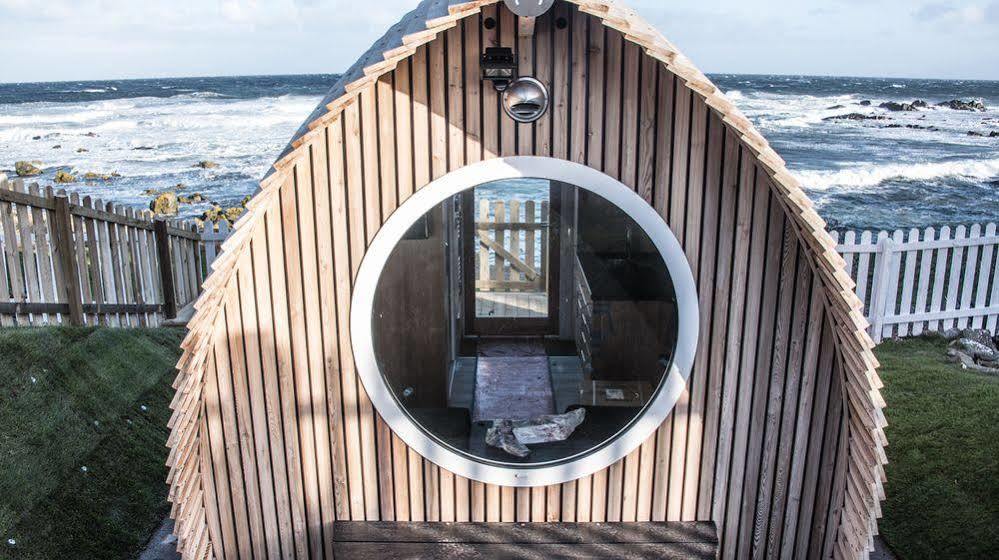 Pew With A View - Seafront Cottages Rosehearty Exteriör bild